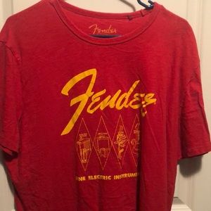 Fender Men’s XL t-shirt